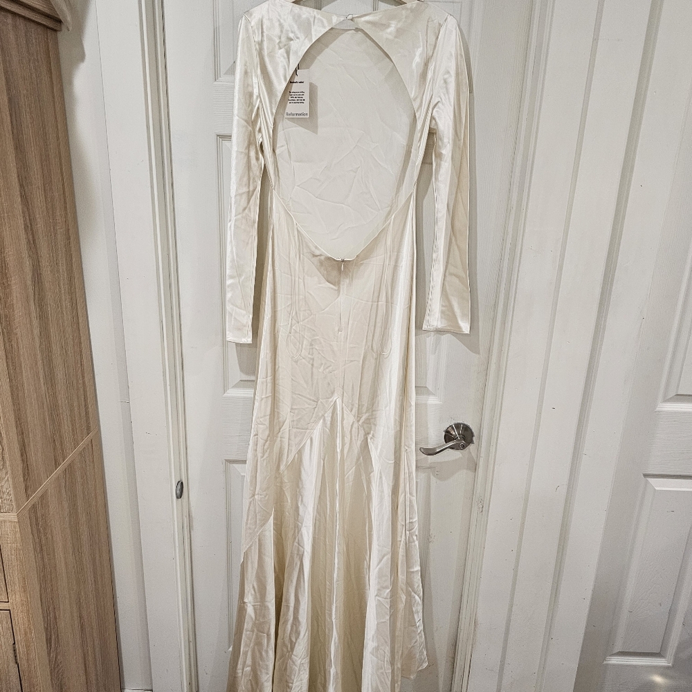 Reformation Arwen Dress NWT - Picture 4 of 9